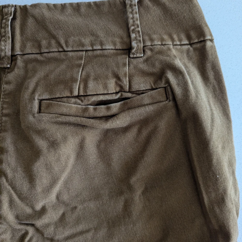 LOFT Women's Tan Chinos - Picture 7 of 9